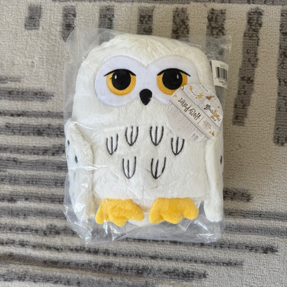 NWT Harry Potter’s Hedwig Owl Stuffed Animal